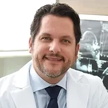 Dr. Fabrício Palermo Brenelli